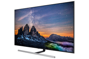 65" QLED-телевизор Samsung: "QE65Q82R" (2 фото из 2)