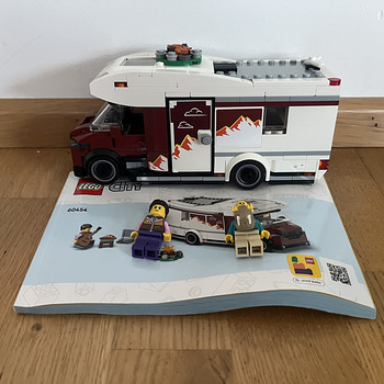 60454 lego city puhkeseikluse autosuvila