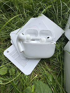 AirPods Pro 3 (реплика люкс) 2026 (1 фото из 6)