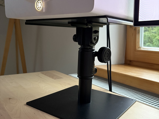Стойки для колонок Gravity SP 3102