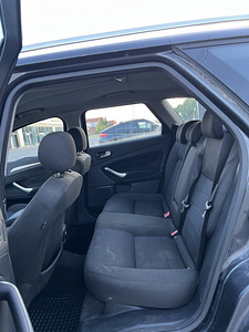 FORD MONDEO (10 фото из 10)