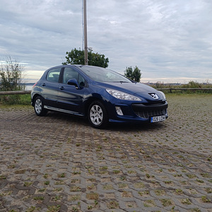 Peugeot 308 (2 foto / 8)