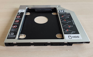 Universaalne HDD/SSD Caddy 12,7 mm SATA - DVD-seadme asemele (2 foto / 4)