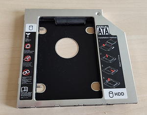 Universaalne HDD/SSD Caddy 12,7 mm SATA - DVD-seadme asemele (1 foto / 4)