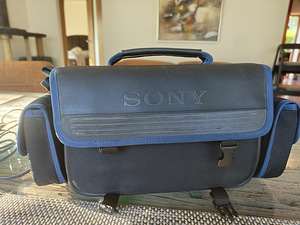 Sony TRV26E handycam (10 фото из 10)