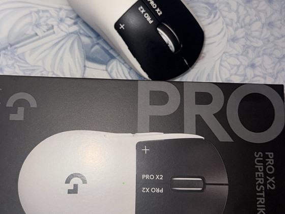 Logitech PRO X2 Superstrike