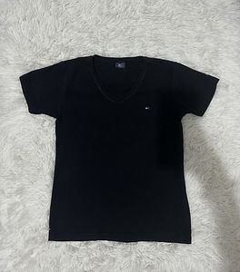 Tommy Hilfiger (1 фото из 2)