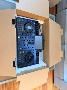 Pioneer XDJ RX3 (2 foto / 2)