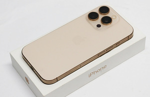 Телефон iPhone 16 Pro 128GB (3 фото из 3)