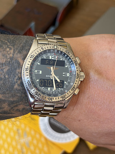 Breitling B-1 Chronometer (COSC) Quartz Watch A68362. Collec (8 foto / 10)