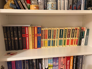 Книги (2 фото из 5)