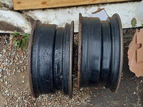 Volvo veljed R15