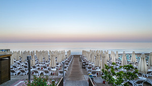 TRENDY SIDE BEACH (1 фото из 10)