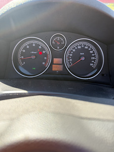 Opel Astra Twintop (9 foto / 9)