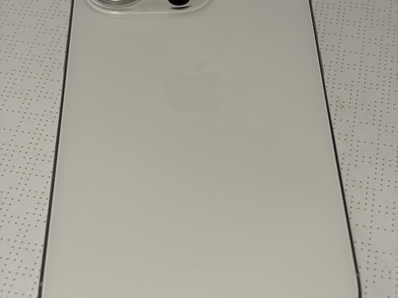 iPhone 16 pro 128gb