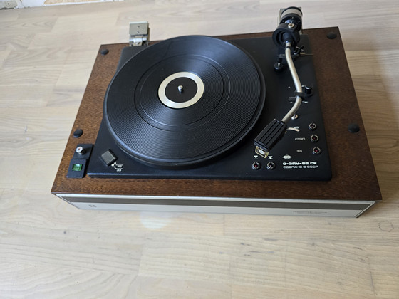 Проигрыватель виниловых пластинок RADIOTEHNIKA 001-STEREO