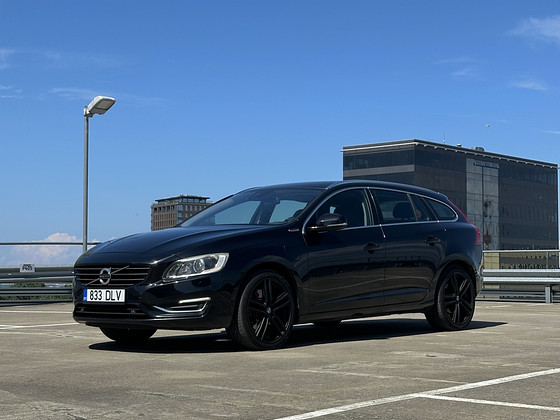 Volvo V60 2014 D6 Plug-In Hybrid