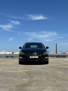 Volvo V60 2014 D6 Plug-In Hybrid (3 foto / 15)