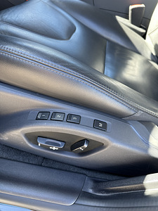 Volvo V60 2014 D6 Plug-In Hybrid (11 foto / 15)