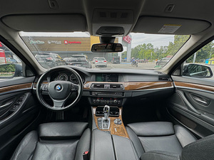 BMW F11 535d 2012 kW (8 foto / 15)