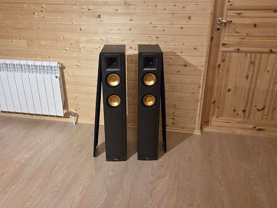 Мощные колонки Klipsch