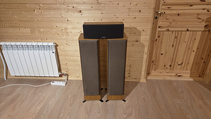 Колонки Yamaha (1 фото из 3)