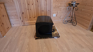 High-End сабвуфер Philips (3 фото из 3)