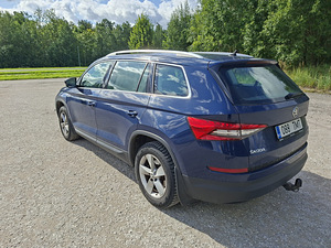 Skoda Kodiaq 2.0 R4 TSI 132kW 7-kohaline 4x4 (6 foto / 13)