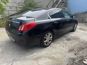 Peugeot 508 varuosadeks (4 foto / 7)