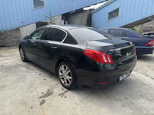 Peugeot 508 varuosadeks (6 foto / 7)
