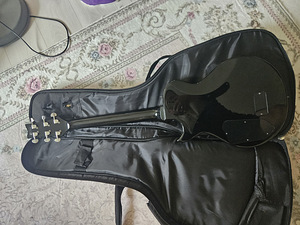 Электрогитара Ibanez ART100 (4 фото из 5)