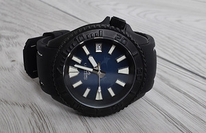 Custom Seiko Mod NH35A / Blue Wave Dial / Black PVD (8 foto / 9)