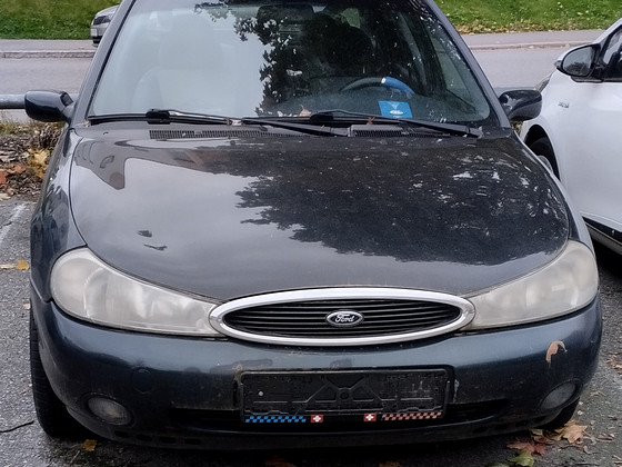 Ford Mondeo MK 2