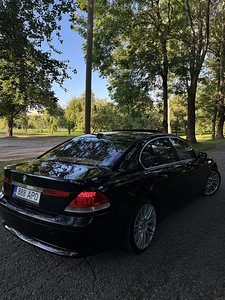 BMW e65 (4 foto / 11)