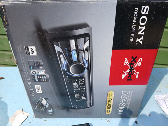 MÜÜA AUTORAADIO SONY DSX-S100
