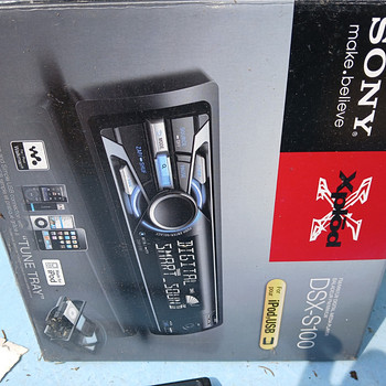 MÜÜA AUTORAADIO SONY DSX-S100