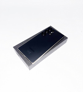 Смартфон Samsung S25 Ultra 512GB 12GB RAM (3 фото из 3)