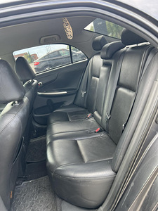 TOYOTA COROLLA (11 foto / 11)