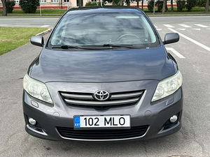 TOYOTA COROLLA (3 foto / 11)