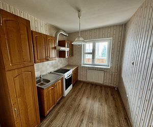 Kivilinna tn 15, Pähklimäe, Narva, Ida-Virumaa (10 фото из 16)