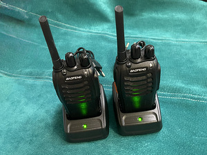 BAOFENG BF-888S Euroopa PMR446 raadiosaatjate komplekt (6 foto / 10)