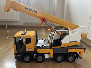 Kraanaga auto LIEBHERR (5 foto / 5)