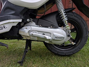 Väikse läbisõiduga Sachs Speedjet 50 roller (8 foto / 8)