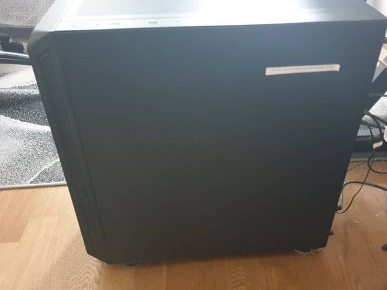 Очень мощный игровой компьютер — RTX 5090 + Ryzen 9 9950X