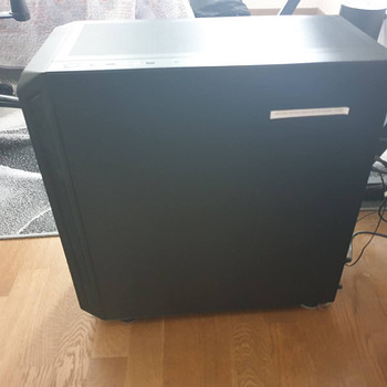 Очень мощный игровой компьютер — RTX 5090 + Ryzen 9 9950X