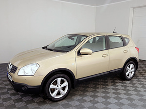 Nissan Qashqai Luxury 4x4 ATM 2.0 104kW (2 фото из 7)
