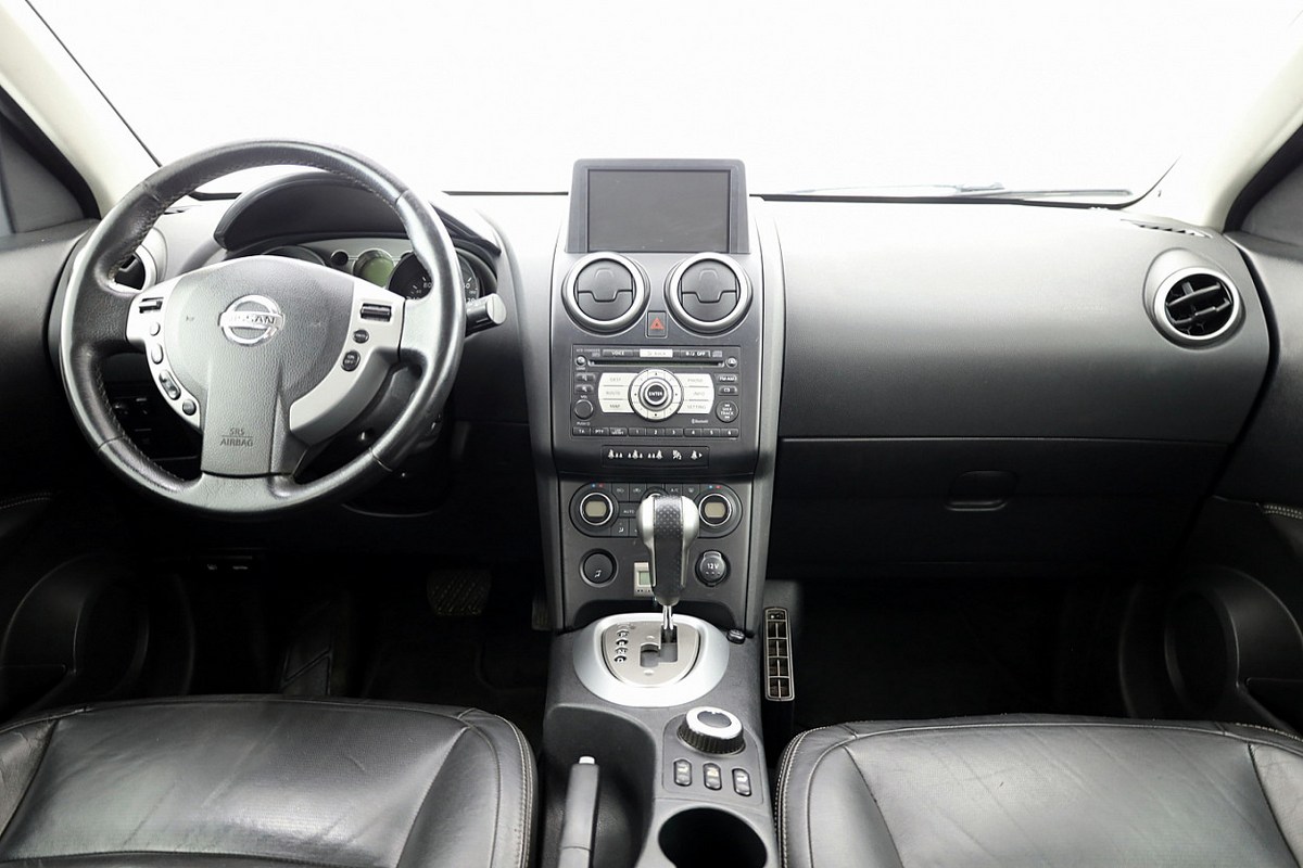 Nissan Qashqai Luxury 4x4 ATM 2.0 104kW