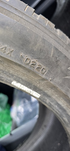 Bridgestone blizzak (3 foto / 5)