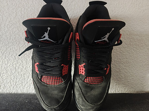 Jordan 4 (2 фото из 8)