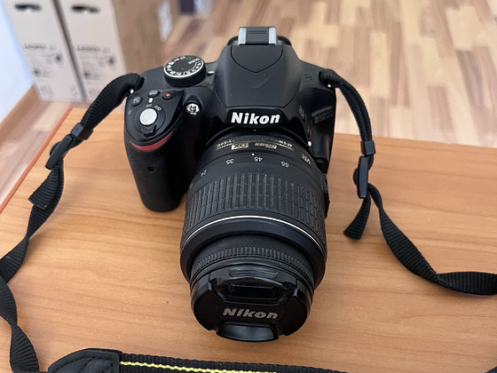 NiKon 3200 Müün